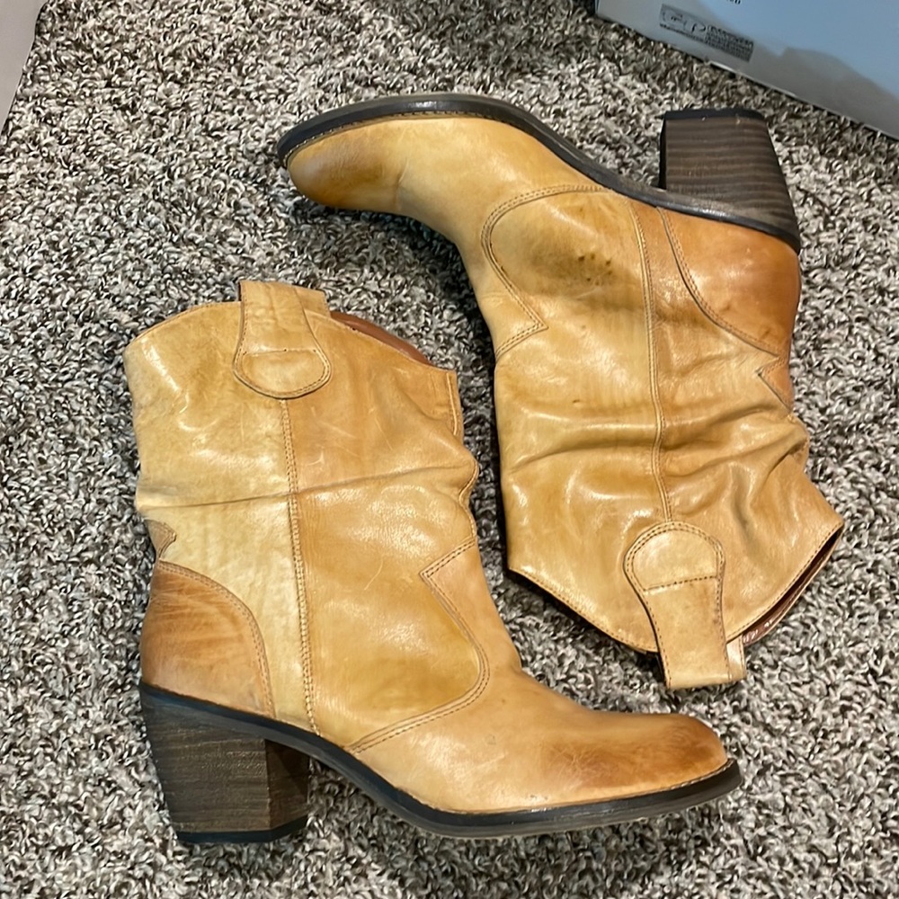 Aldo Leather Depreist cowboy boots